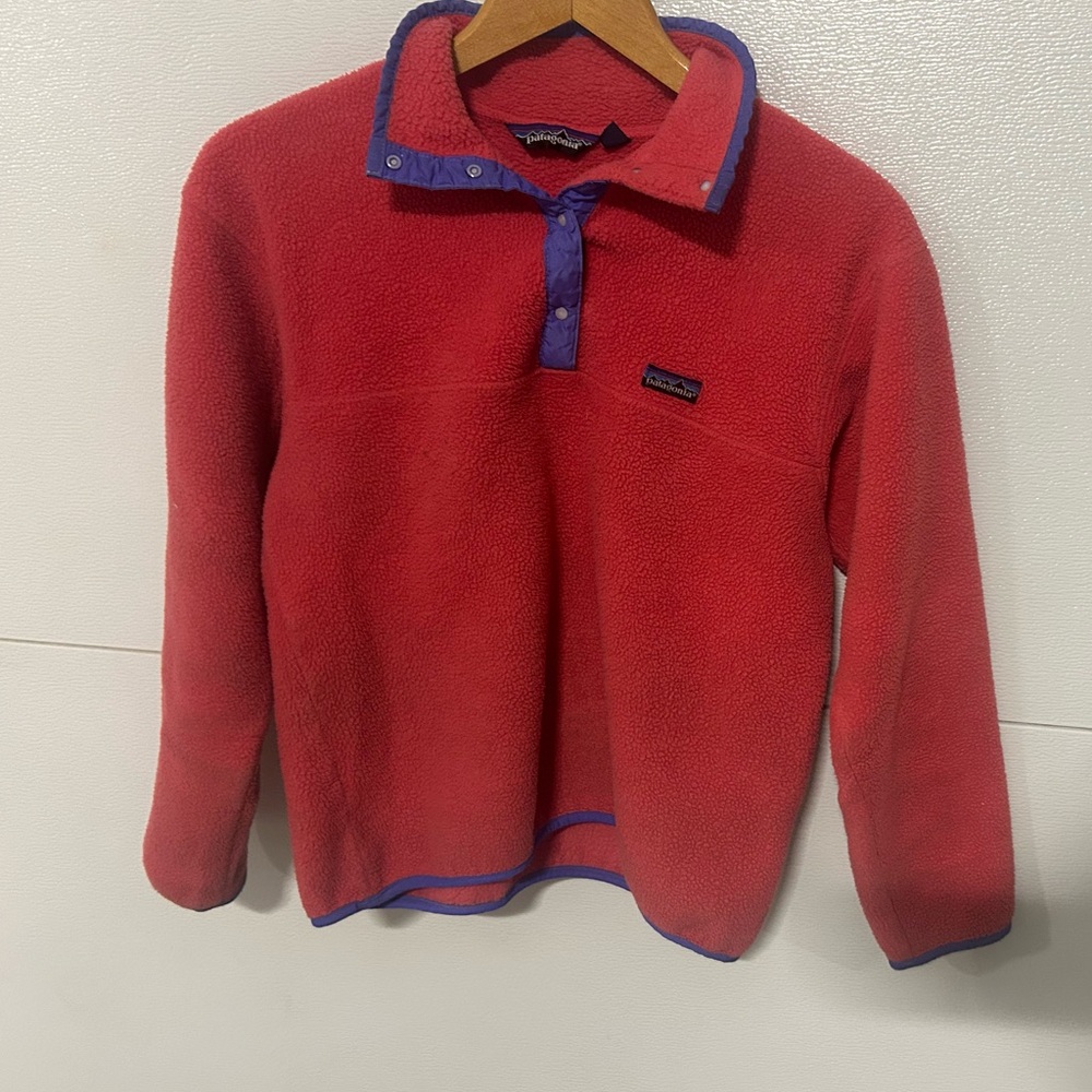 Patagonia Women’s Red Fleece Snap-T Pullover with Purple Trim